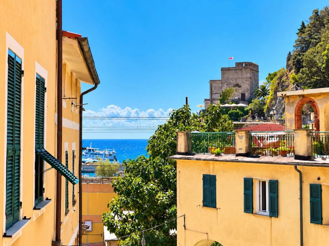 La Casa sulla Piazza  del Mare | Monterosso al mare - Appartamenti - 5 Terre