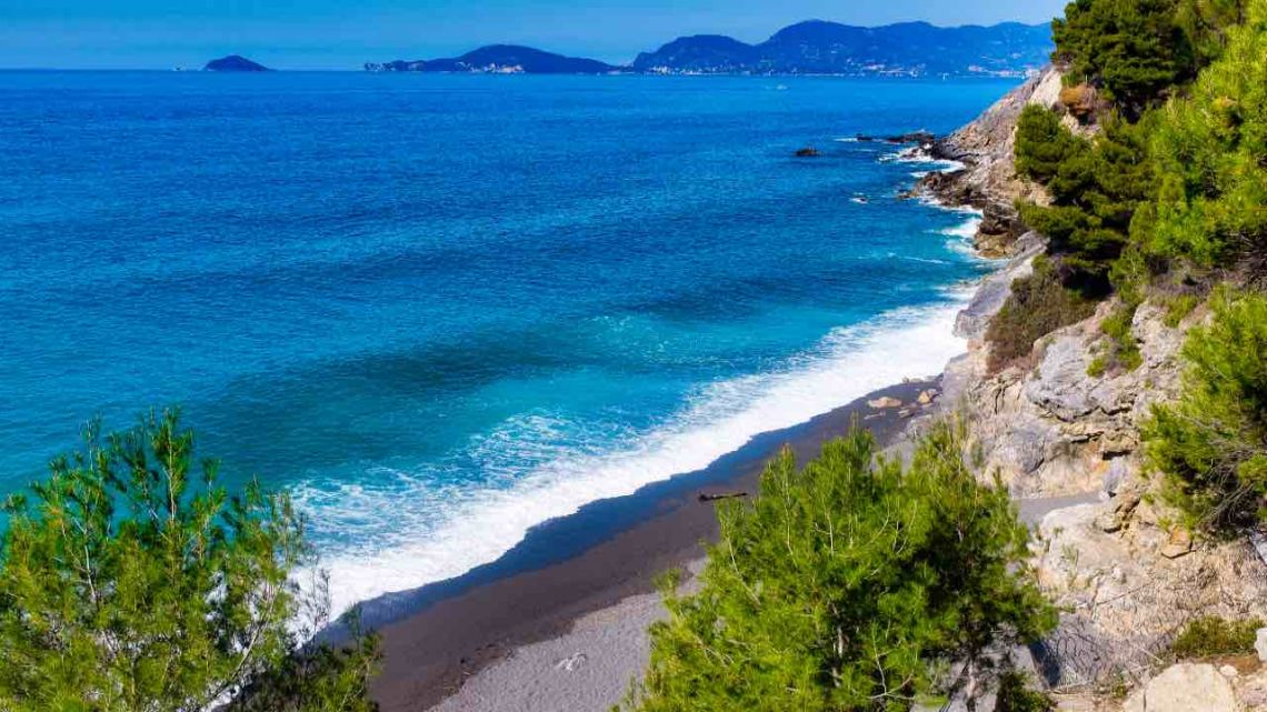 La Casa che Sorride alle Apuane | Bocca di Magra / Fiumaretta / Montemarcello/Marinella - Case e ville - Bocca di Magra / Fiumaretta / Marinella / Montemarcello