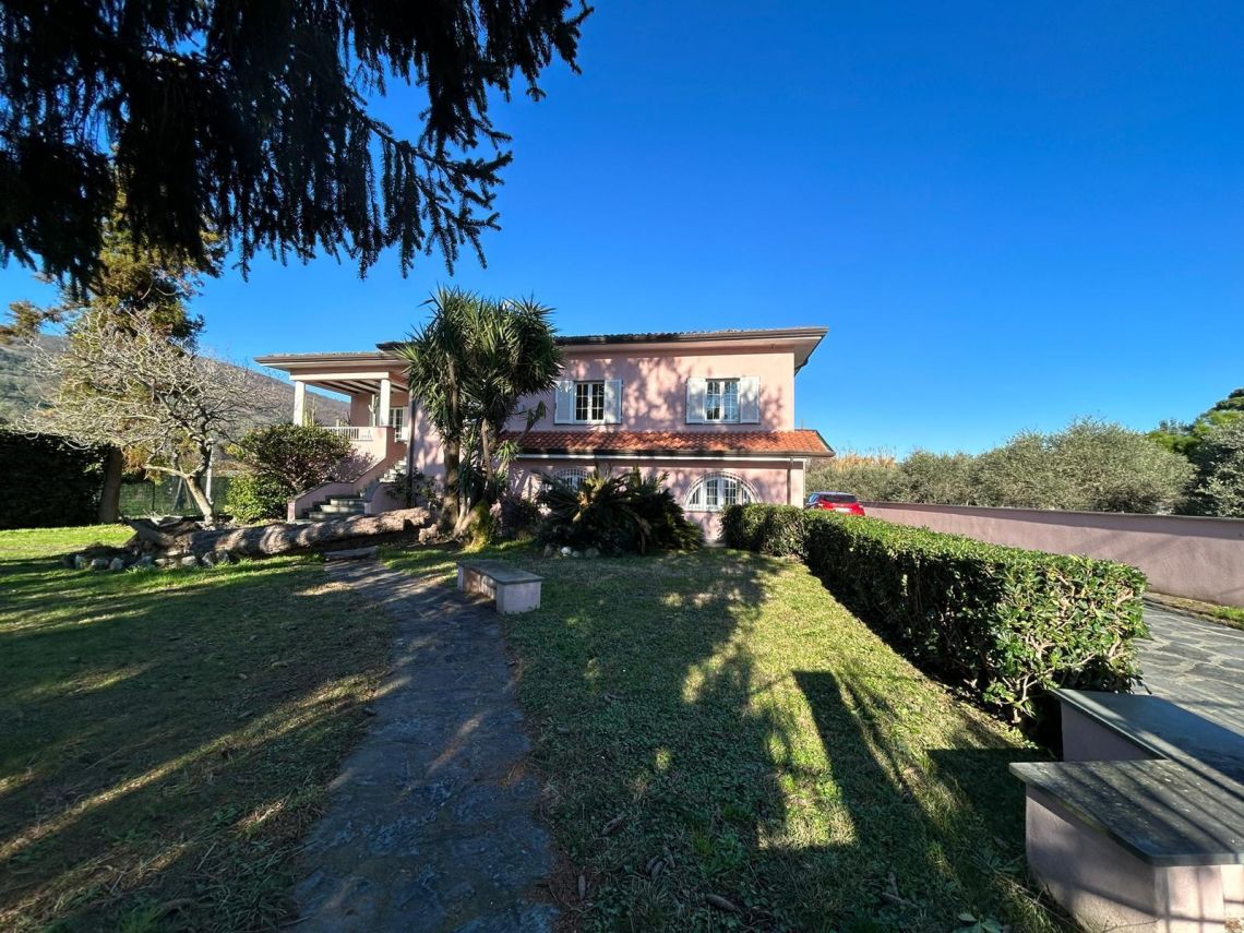 Villa Regina del Magra | Case e ville - Bocca di Magra / Fiumaretta / Montemarcello/Marinella - Bocca di Magra/Fiumaretta/Marinella/Montemarcello
