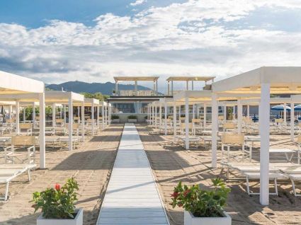 La Villa a due Passi dalla Spiaggia - Riviera Apuana