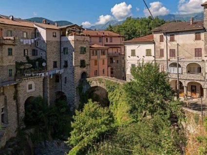 La Perla nel Borgo - Lunigiana mare, Sarzana & Colline del Sole