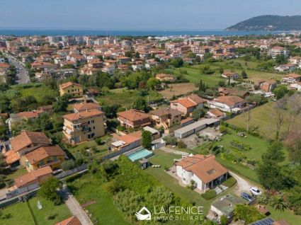 Villa Marmo di Carrara - Riviera Apuana