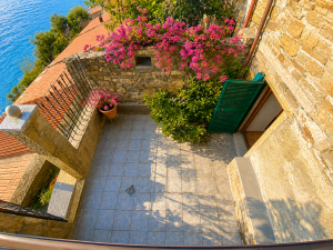 Una Terrazza sul Mare  |  -  - 