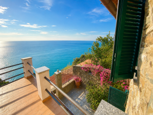 Una Terrazza sul Mare  |  -  - 