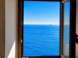 Una Terrazza sul Mare  |  -  - 
