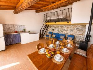 Una Terrazza sul Mare  |  -  - 