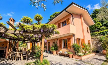 La Villa dei Leoni di Fosdinovo |  -  - 