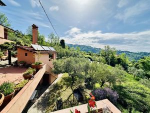 La Villa dei Leoni di Fosdinovo |  -  - 