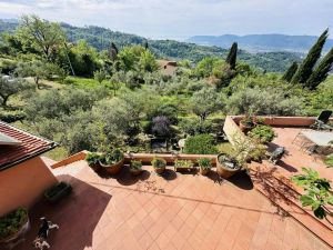 La Villa dei Leoni di Fosdinovo |  -  - 