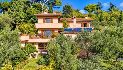 La Villa dei Leoni di Fosdinovo |  -  - 