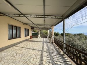 Villa Laura |  -  - 