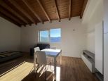 Appartamento Fresco & Mare  |  -  - 
