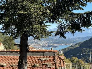 Casa San Martino Biassa |  -  - 