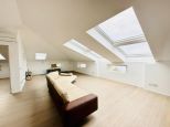 Attico Bristol |  -  - 