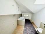 Attico Bristol |  -  - 