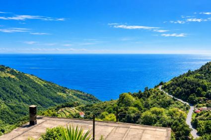 La Casa Baciata dal Sole |  -  - 