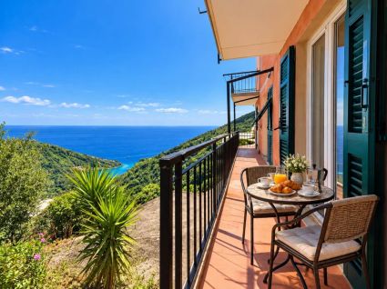 La Casa Baciata dal Sole |  -  - 