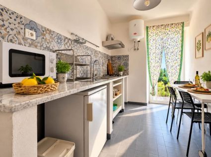La Casa Baciata dal Sole |  -  - 