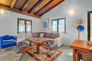La Tenuta degli Dei di San Pantaleo |  -  - 