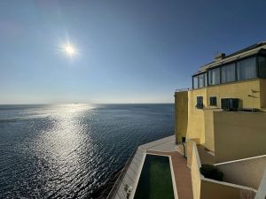 La Casa sulla Scogliera |  -  - 