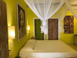 Villa Azzurra |  -  - 