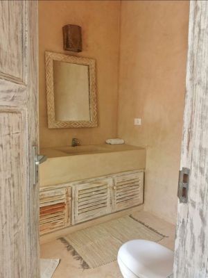 Mwezi House |  -  - 