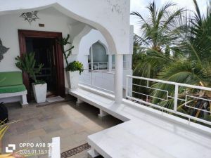 Appartamento Beverly Suites in Malindi  |  -  - 