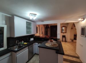 Finca Rustica |  -  - 