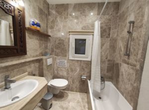 Finca Rustica |  -  - 