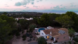 Finca Rustica |  -  - 