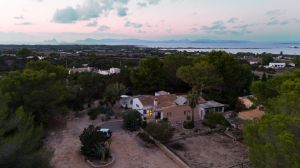 Finca Rustica |  -  - 