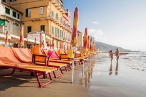 Il Bacio di Alassio |  -  - 