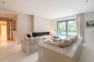 Tenuta Saint Tropez |  -  - 