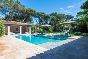 Tenuta Saint Tropez |  -  - 
