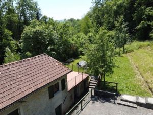 L'Antico Borgo dei Poeti  |  -  - 