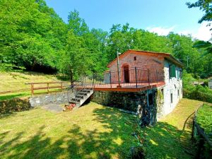 L'Antico Borgo dei Poeti  |  -  - 