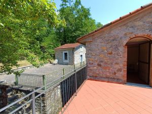 L'Antico Borgo dei Poeti  |  -  - 