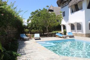 Villa Makini |  -  - 