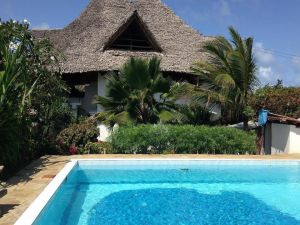 Salama Paradise |  -  - 