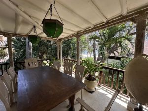 Villa kichunahousebeach |  -  - 
