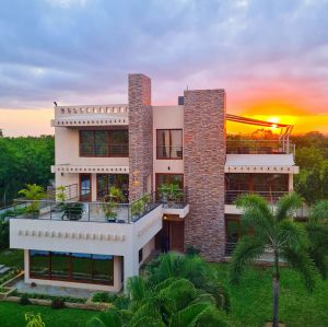 Villa Mufasa |  -  - 