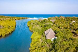 Tenuta Diani Congo Beach |  -  - 