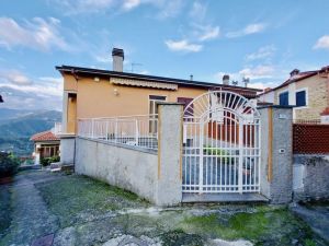 La casetta che Sorride |  -  - 