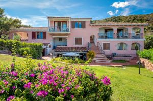 Tenuta San Teodoro |  -  - 