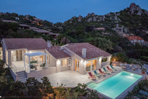 La piu' Bella Villa del Paradiso |  -  - 
