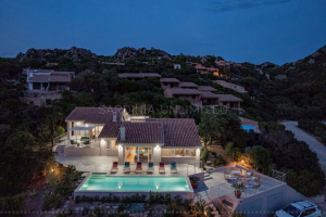 La piu' Bella Villa del Paradiso |  -  - 
