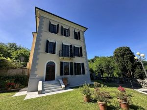 Villa Suprema |  -  - 