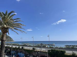 Moneglia Prima Fila sul Mare |  -  - 