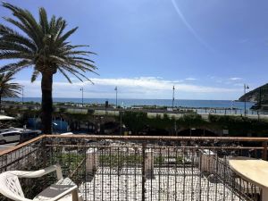 Moneglia Prima Fila sul Mare |  -  - 