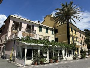 Moneglia Prima Fila sul Mare |  -  - 